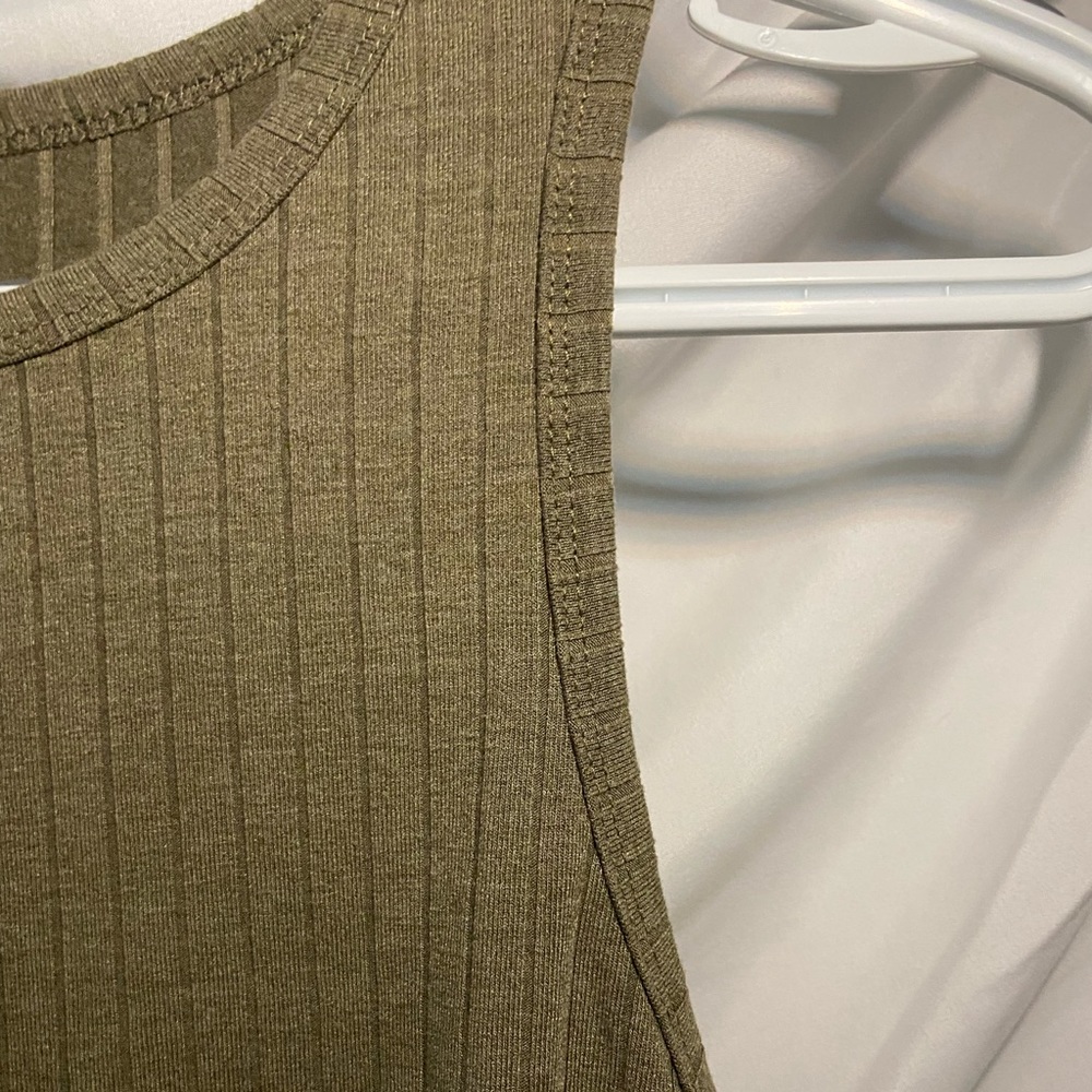 Green Ribbed Halter Top - Picture 2 of 4